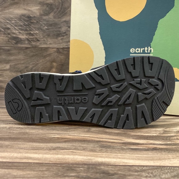 NIB Earth Cedar Kushma Adjustable Sport Sandals - Picture 8 of 11